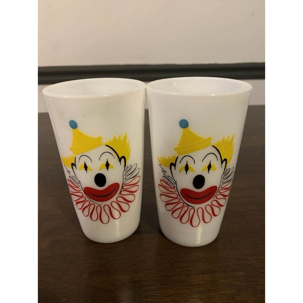 1950's Hazel Atlas Milk Glass Clown Face Tumbler Cup Glass Set of 2 Circus VTG - Picture 2 of 4